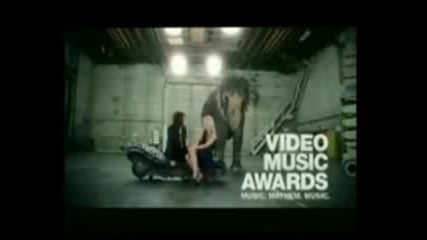 Britney Spears And Russell Brand - Vma Отпаднали сцени