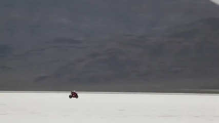 Bonneville Salt Flats - 1199 Ducati Panigale - Motogeo Events