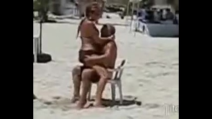 Забавление на плажа 