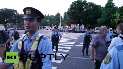 Japan: Protesters oppose Abe's 'militarism,' changes to post-WWII constitution