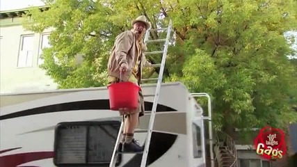 Компилация на Just for laughs gags - 7 минути смях !