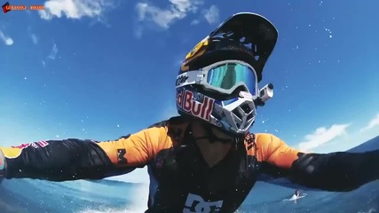 ✰ Robbie Madison Surfando de moto ✰ Роби Мaдисън Да "сърфираш" по вълните с мотоциклет ✰
