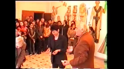 Велики Преслав - Коледари и новогодишна баница 2003 г.