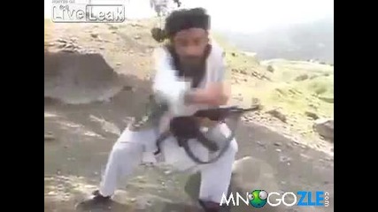 Пеещ талибан (cмях до сълзи)