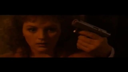 Сцени от култовите филми Умирай Трудно (1988), Злите Мъртви 2 (1987) и Армията на Мрака (1992)