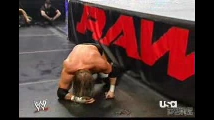 Raw 30.01.06 Чаво Гереро срещу Трите Хикса 