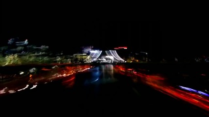 *зарибяваща* Karmin - Hello