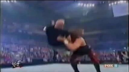 Kane Finisher --- Chokeslam