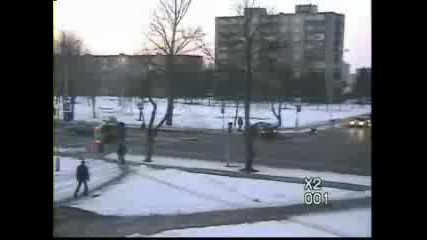 Тези полицаи се мислят за безсмъртни