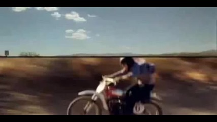 Robbie Williams - Bodies (official Music Video)