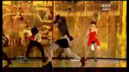 Britney Spears Womanizer Live At Star Academy France 2008