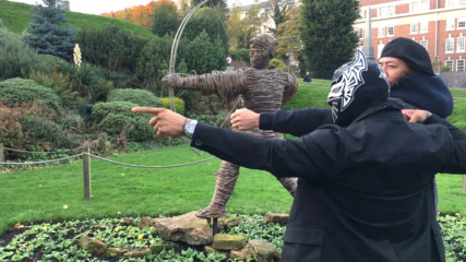 Shinsuke Nakamura, Sin Cara explore Nottingham, England