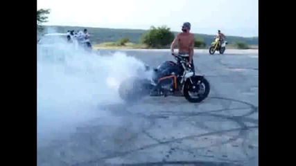 Забавления с мотори / Moto Fun