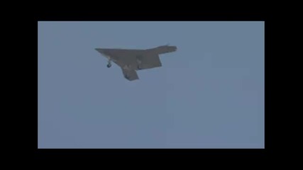 Northrop Grummans X - 47b безпилотен бомбардировач 
