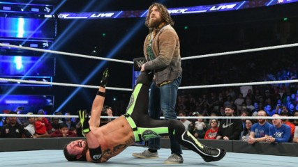 The new Daniel Bryan assaults AJ Styles: Wal3ooha, 6 December, 2018