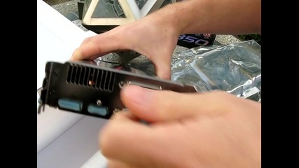 Hd 5850 1gb Ati Video Card Gigabyte Unboxing Linus Tech Tips 