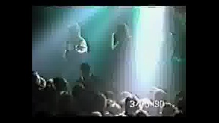 Voivod - Search And Destroy