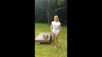 Nova Meierhenrich Als Ice-bucket-challenge