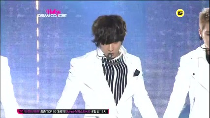 M B L A Q - This is War @ 2012 Hallyu Dream Concert (04.10.12)