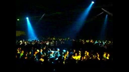 Techno Party .. Global Control