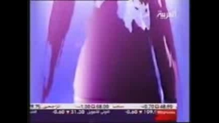 Водеща на новини се пребива На Живо :д 