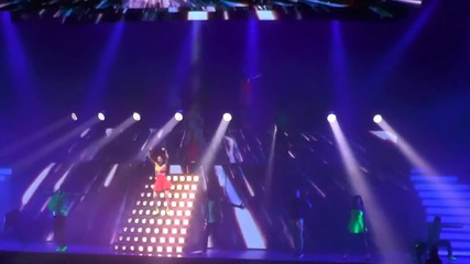 Violetta Live: 22. Juntos Somos Mas Париж