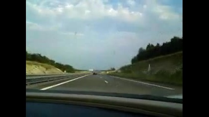 Bugatti Veyron максимална скорост на магистрала