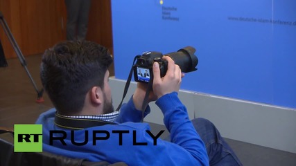 Germany: De Maiziere calls for discussion on refugee family reunions