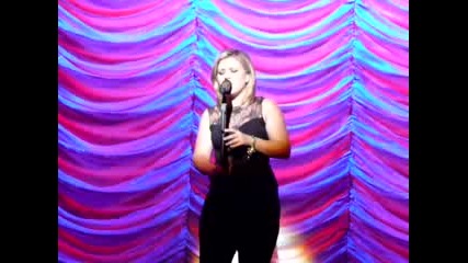 Kelly Clarkson Up To The Mountain Live Manchester Apollo March 2008 
