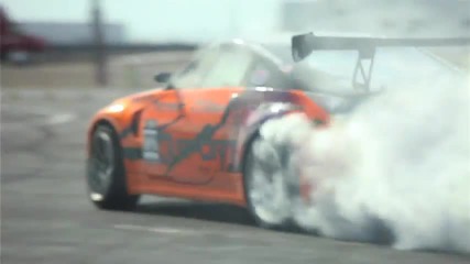 Звяра в Действие - The 800 Hp Formula Drift K.sport 350z