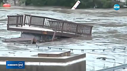 Заради рязко покачване на водите, реки в Тексас заплашват да прелеят