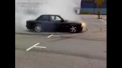 Bmw Twin - Turbo Burnout