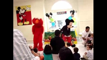 Elmo and Mickey Mouse Soulja Boy Dance Part 1 