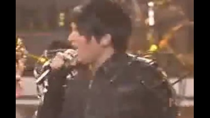 Kiss feat Adam Lambert Live Idol Hq