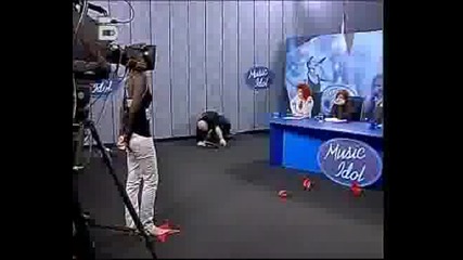 Пълни идиоти Music idol 2 