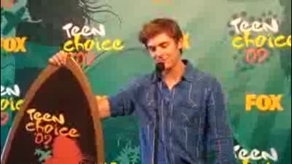 Zac Efron with Tc surfboard