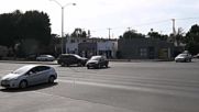 Две минути на нерегулирано кръстовище в Лос Анджелис