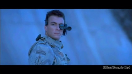 Култовият незабравим екшън филм Универсален Войник (1992)
