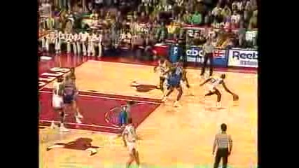 Едни От Най - Добрите Dunks На Michael Jordan