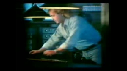 Foreigner - I Wanna Know What Love Is Vide