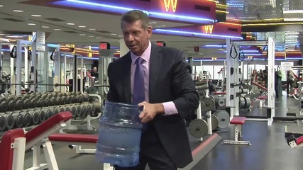 Vince Mcmahon takes part in the Ice Bucket Challenge