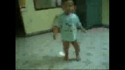 Бебе Танцьор