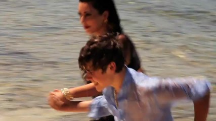 Justin Bieber And Kim Kardashian Behind - The - Shoot 