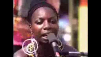 Nina Simone - Aint Got No...ive Got Life(превод)