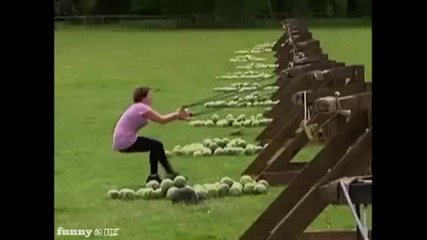 Опасна Игра С Дини 