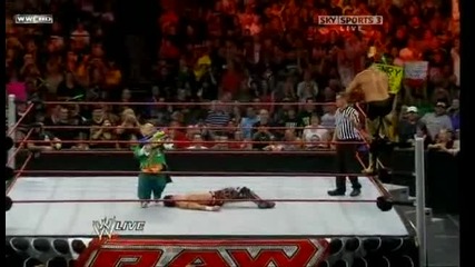 Raw 9/07/09 Chavo Guerrero vs Evan Born