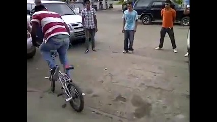 добри freestyle умения с колело !