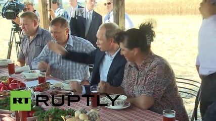 Русия: Путин се срещна с фермери за да обсъдят агрокултурния добив в Ростов