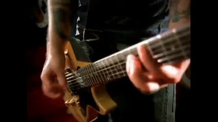 Waiting - Green Day (official Music Video)