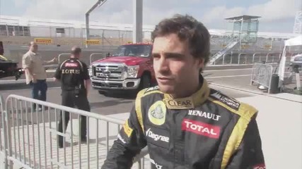 F1 2012 - първа обиколка на пистата Сащ с Lotus [hd]